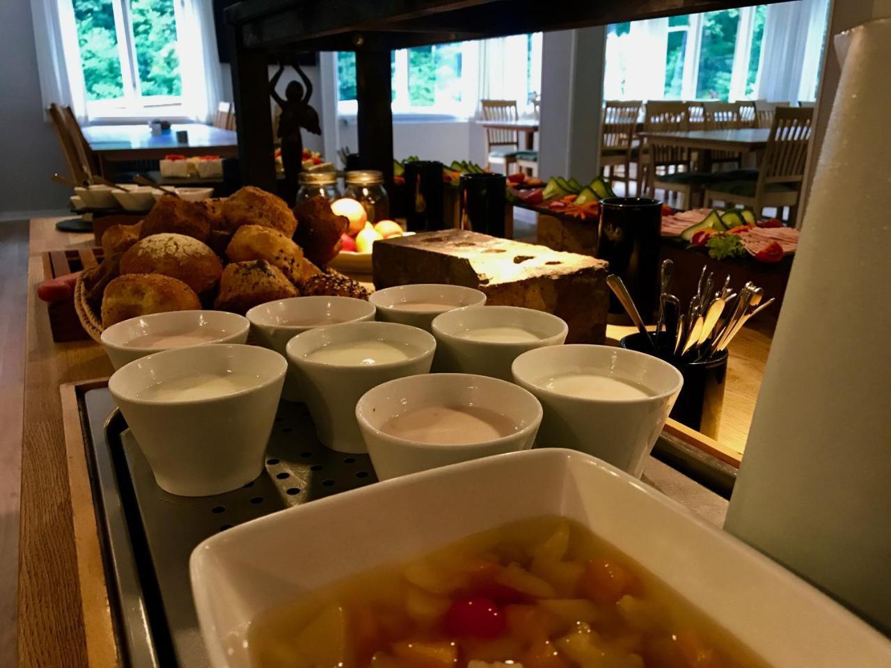 Hotel Skovly Ronne